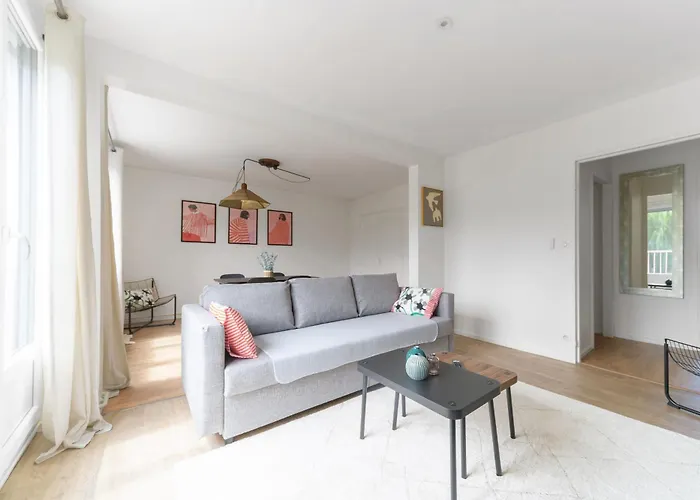 Le Raymond - Proche Du Centre Sportif, Des Rives De L'allier Et Du Centre-ville - Parking Виши