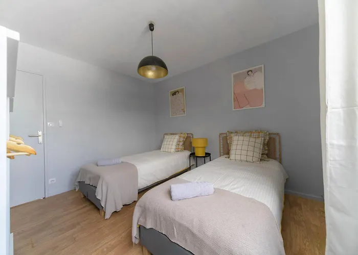 Le Raymond - Proche Du Centre Sportif, Des Rives De L'allier Et Du Centre-ville - Parking Апартаменты Виши