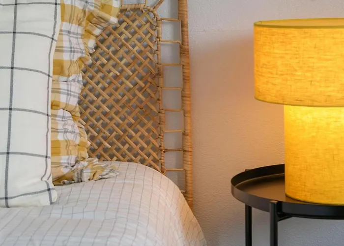 Le Raymond - Proche Du Centre Sportif, Des Rives De L'allier Et Du Centre-ville - Parking *